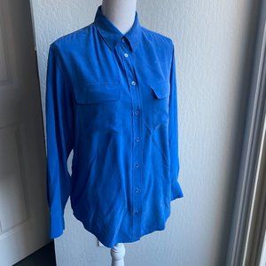 100% Silk Blue Equipment Shirt Size Small